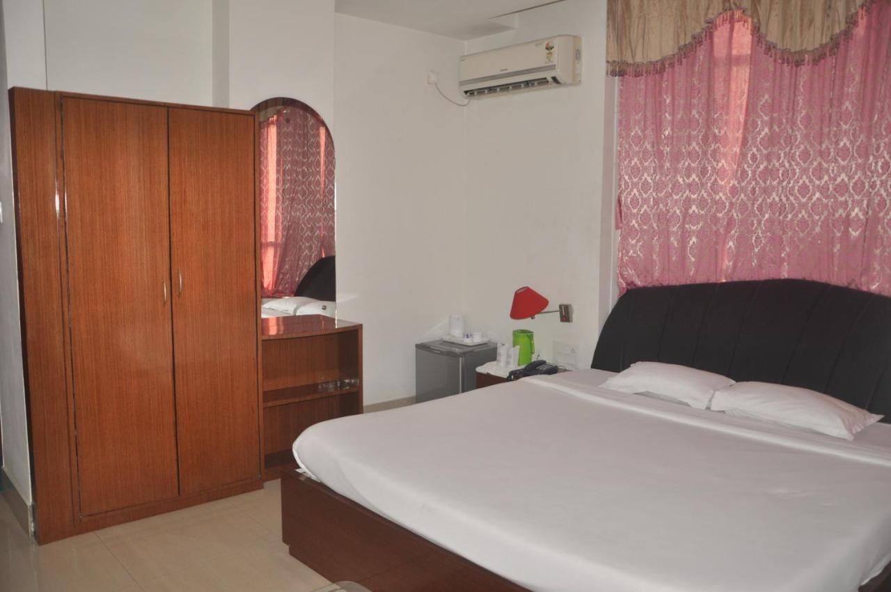 Hotel Dooars Mountain Alipur Duar Екстер'єр фото