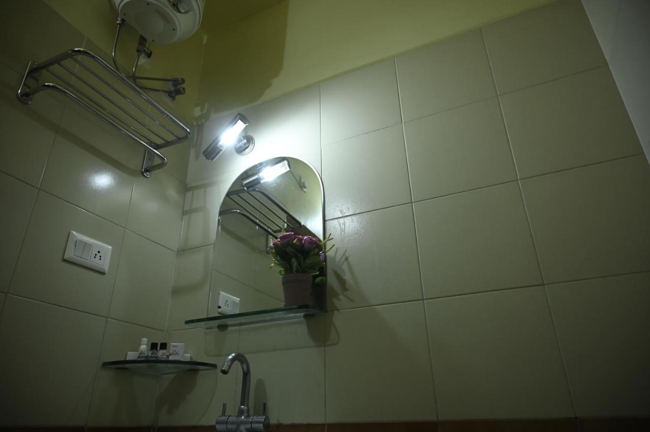 Hotel Dooars Mountain Alipur Duar Екстер'єр фото