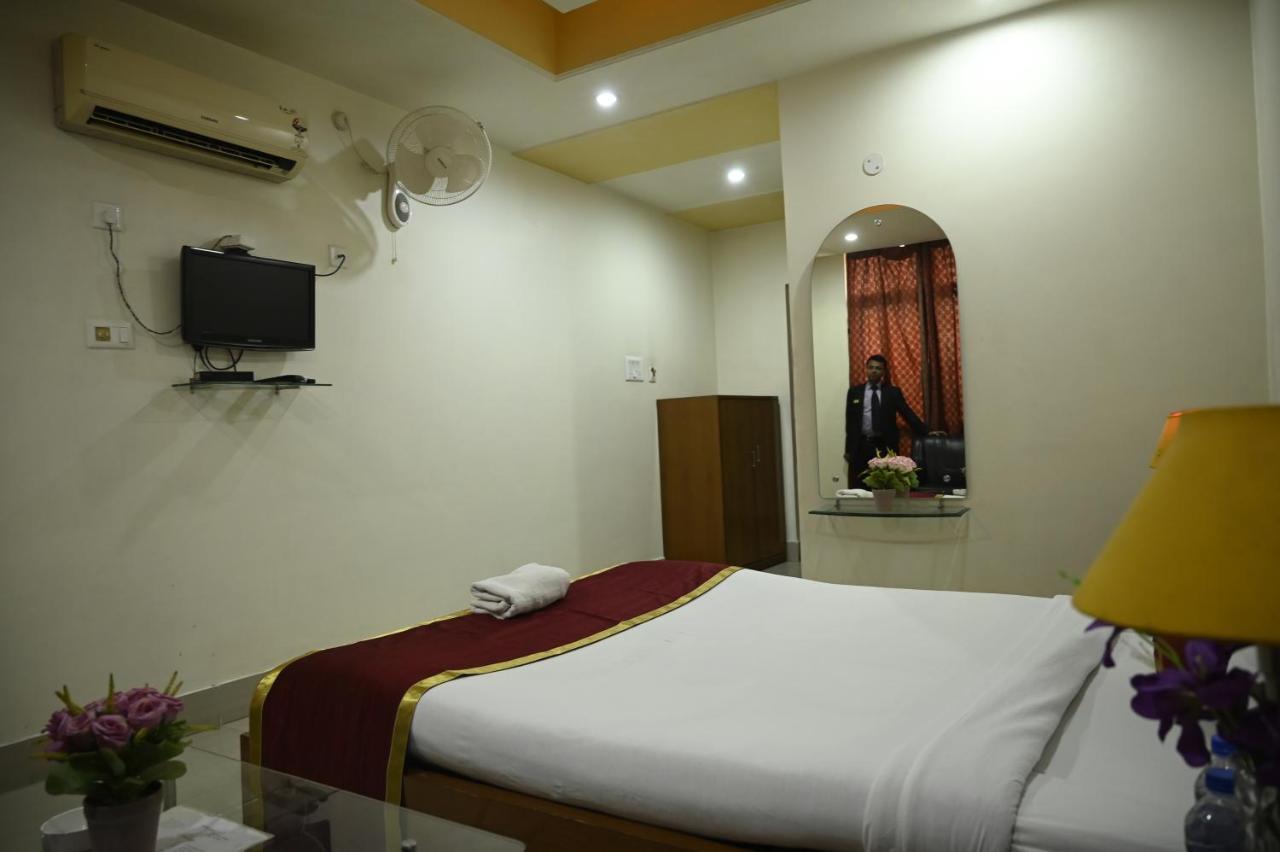 Hotel Dooars Mountain Alipur Duar Екстер'єр фото