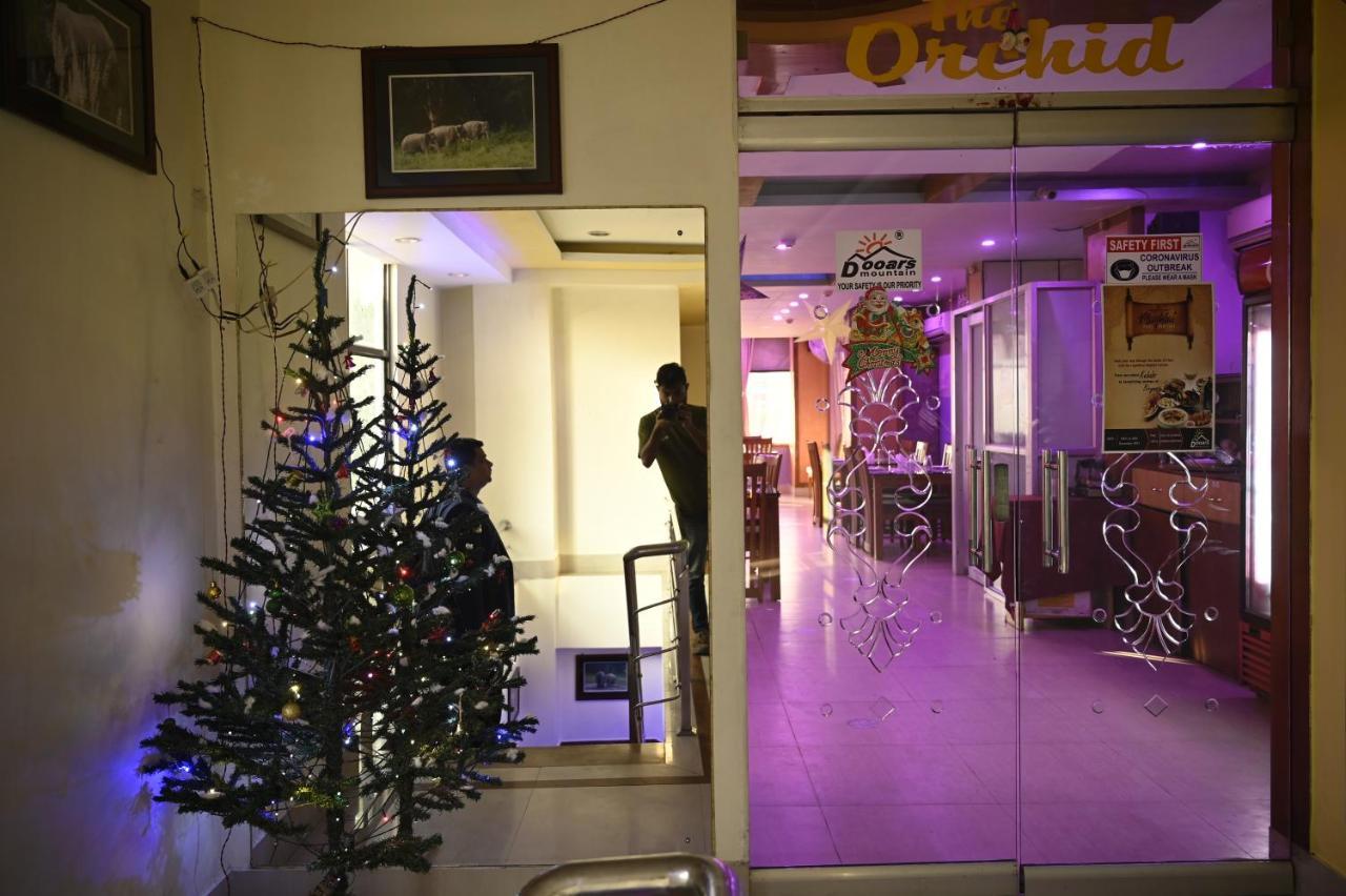 Hotel Dooars Mountain Alipur Duar Екстер'єр фото