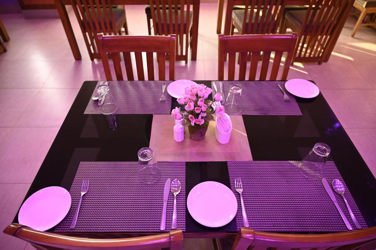 Hotel Dooars Mountain Alipur Duar Екстер'єр фото